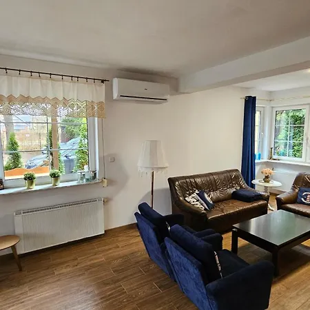 Dom U Kapitana W Lubiatowie *