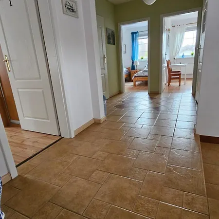 Βίλα Dom U Kapitana W Lubiatowie *